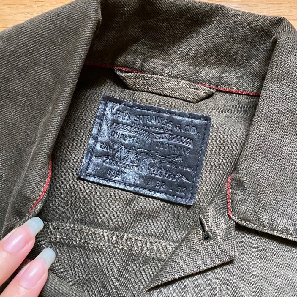 Levi denim jacket - Picture 2 of 5